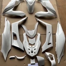 PCX 169A - PCX 125 2021-2024 KAPORTA SETİ BEYAZ